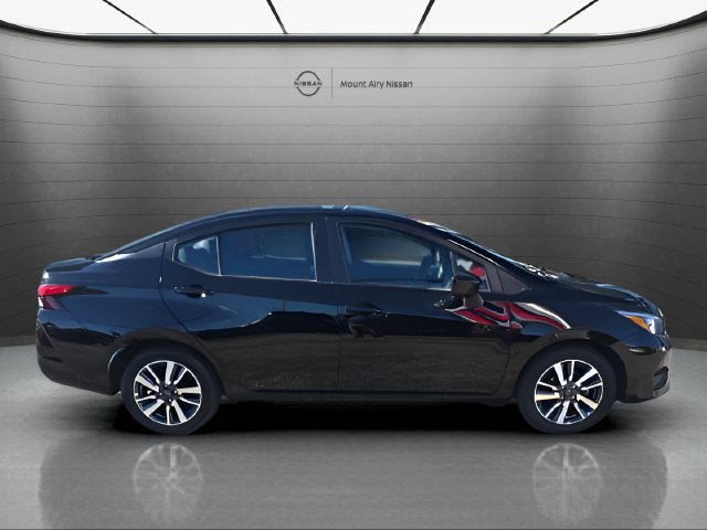 Certified 2025 Nissan Versa SV FWD image 3