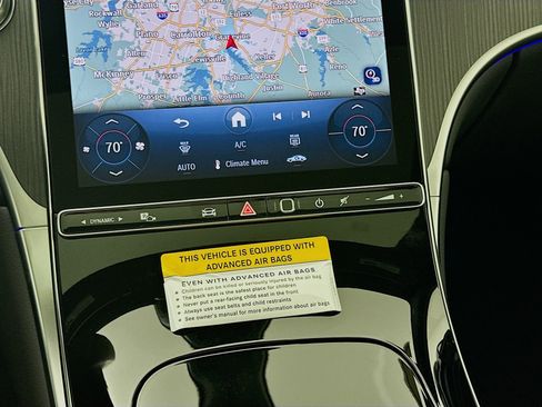 New 2026 Mercedes-Benz GLC 300 image 17