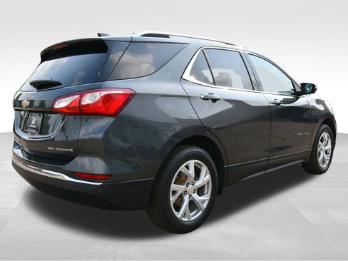 Used 2020 Chevrolet Equinox Premier AWD/4WD image 8