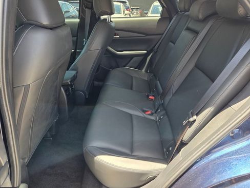 Certified 2024 MAZDA CX-30 AWD 2.5 S w/ Select Sport Pkg image 6