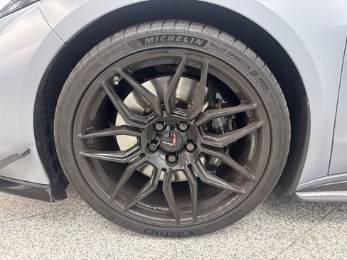 Used 2024 Chevrolet Corvette Z06 w/ Stealth Interior Trim Package image 27