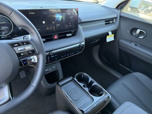 New 2026 Hyundai Ioniq 5 SEL image 28