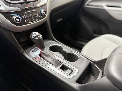 Used 2018 Chevrolet Equinox Premier w/ LPO, Floor Liner Package AWD/4WD image 20