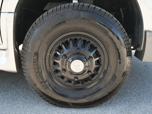 Used 2023 Mercedes-Benz Sprinter 3500 image 10