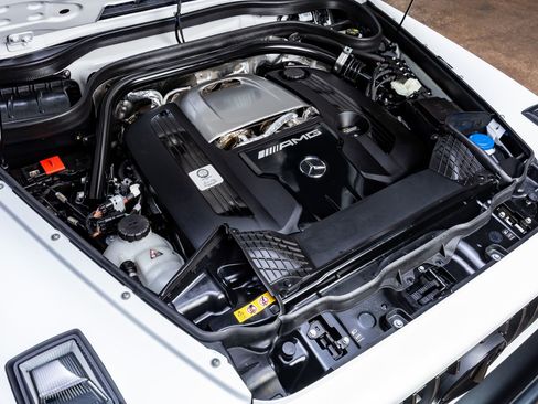 Used 2025 Mercedes-Benz G 63 AMG 4MATIC image 40