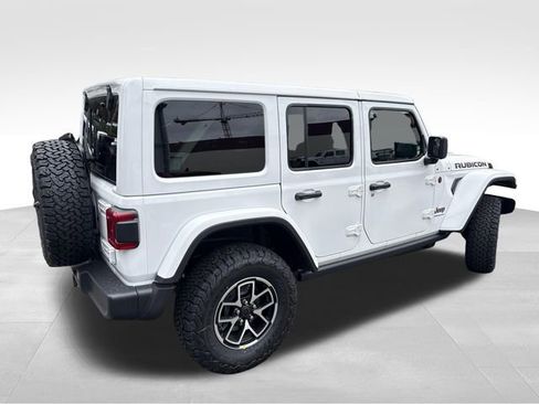 New 2026 Jeep Wrangler Unlimited Rubicon image 13