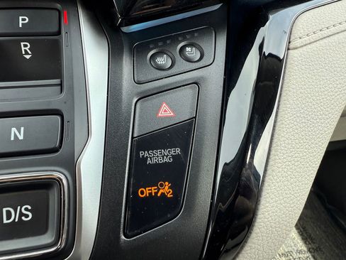 Used 2025 Honda Odyssey Elite image 33