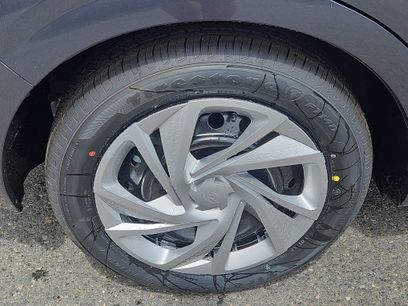 New 2025 Subaru Impreza 2.0i