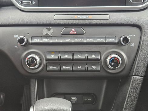 Certified 2022 Kia Sportage LX image 21