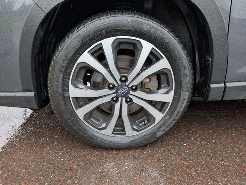 Used 2023 Subaru Forester Limited AWD/4WD image 15