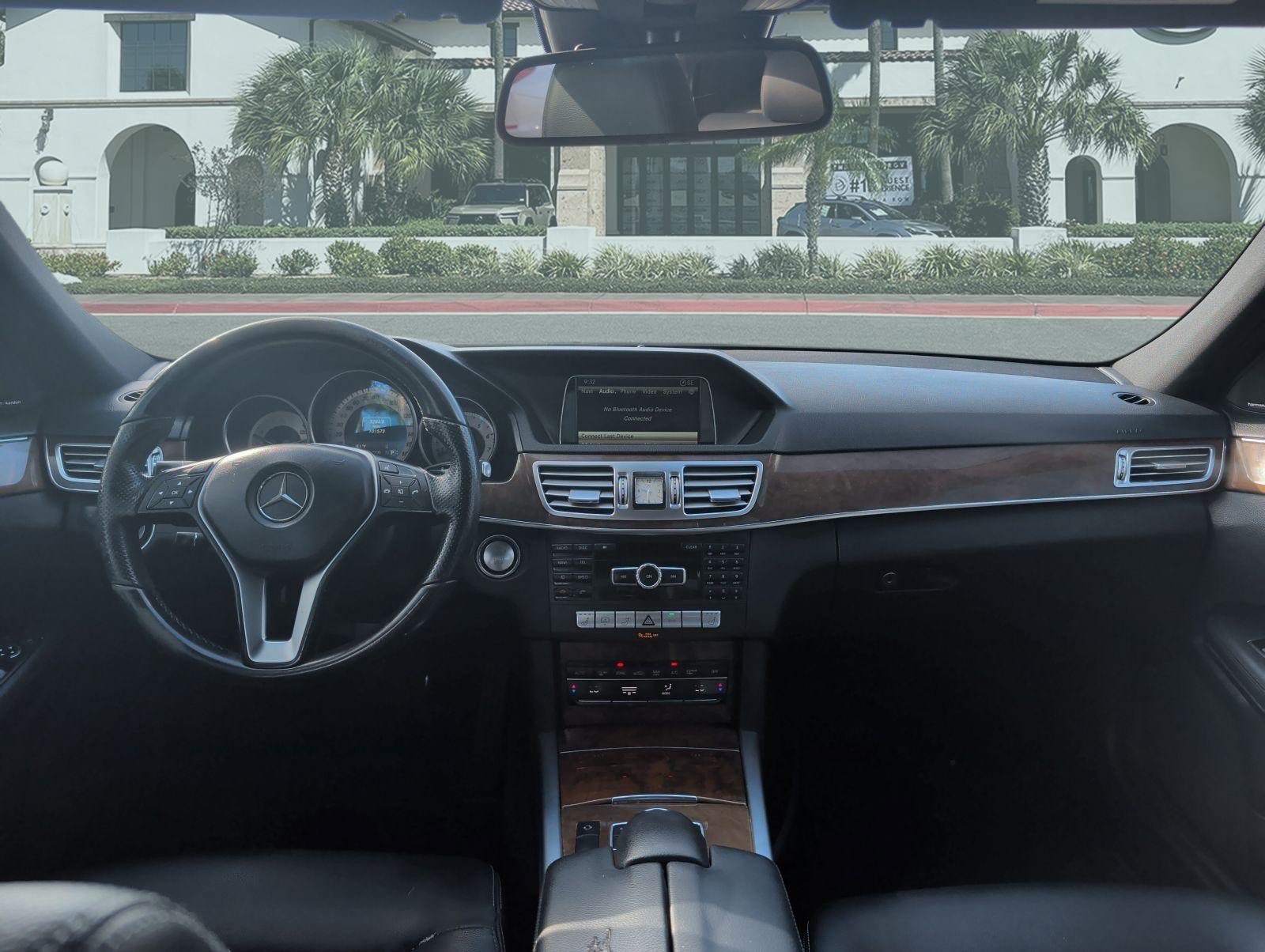 Used 2014 Mercedes-Benz E 350 Sedan image 24