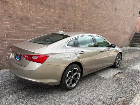 Used 2023 Chevrolet Malibu LT FWD image 5