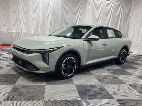 New 2026 Kia K4 EX FWD image 1