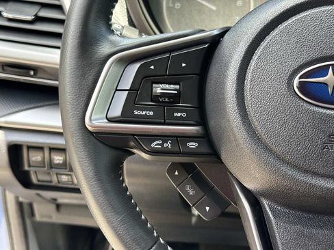Used 2023 Subaru Forester Premium AWD/4WD image 40
