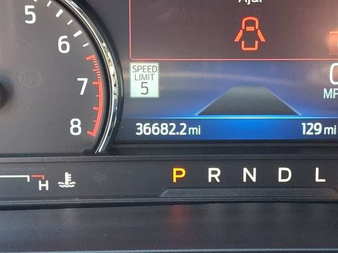 Certified 2023 Ford Explorer XLT w/ Equipment Group 202A AWD/4WD image 21