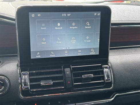 Used 2021 Lincoln Navigator Reserve w/ Luxury Package image 22