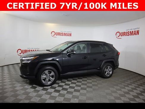 Used 2025 Toyota RAV4 XLE AWD/4WD image 6
