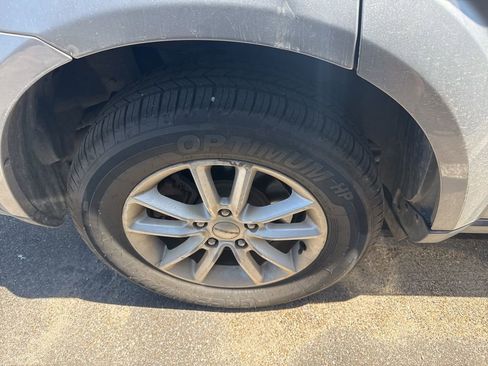 Used 2017 Dodge Journey SXT AWD/4WD image 16
