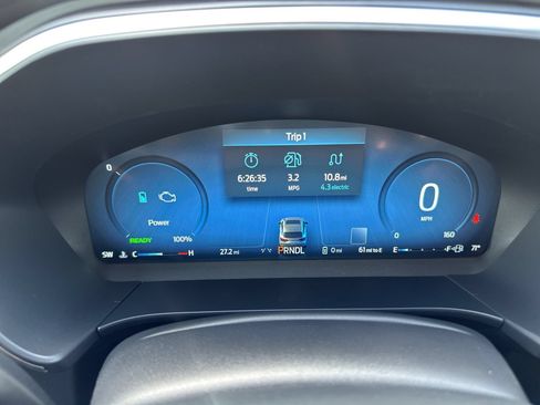 Used 2025 Ford Escape SE w/ PHEV Premium Package FWD image 23