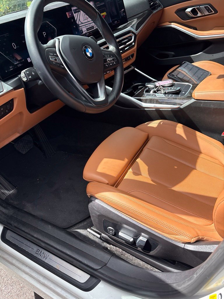 Used 2023 BMW 330i Sedan w/ Driving Assistance Package RWD image 3