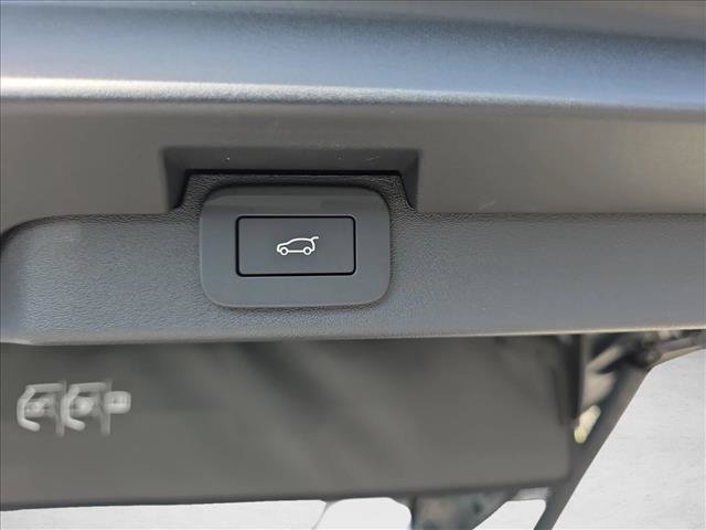 New 2026 Land Rover Discovery Limited Edition AWD/4WD image 14