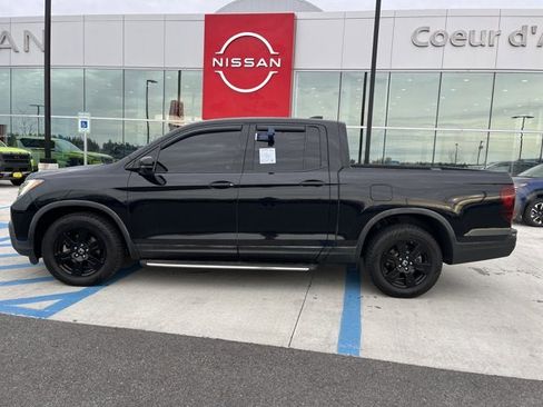 Used 2018 Honda Ridgeline Black Edition image 2