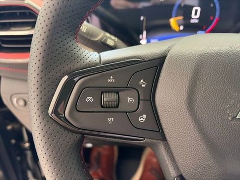 New 2026 Chevrolet TrailBlazer RS w/ Convenience Package FWD image 18