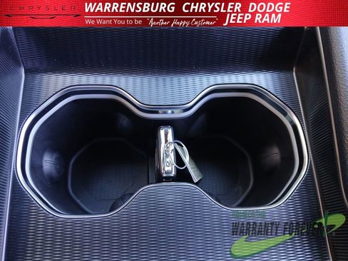 New 2026 Jeep Grand Cherokee Laredo image 26