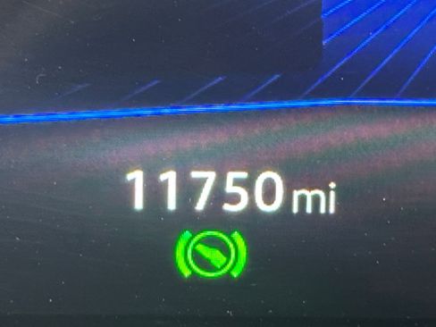 Used 2025 Volkswagen Jetta SE image 34