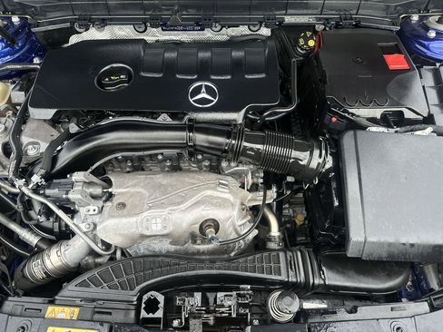 Used 2022 Mercedes-Benz GLB 250 image 18