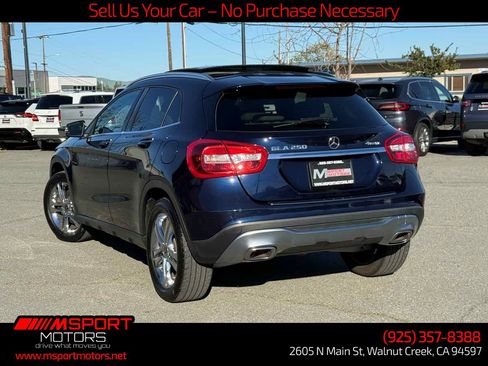 Used 2018 Mercedes-Benz GLA 250 4MATIC image 7