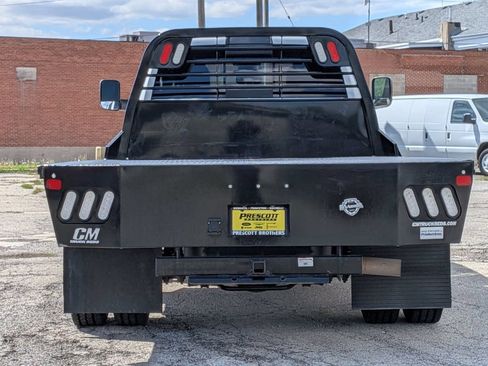 Used 2022 RAM 5500 Tradesman w/ Chrome Appearance Group AWD/4WD image 6