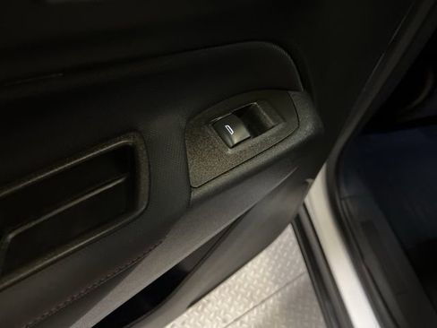 Used 2023 Chevrolet Equinox RS w/ RS Leather Package image 58