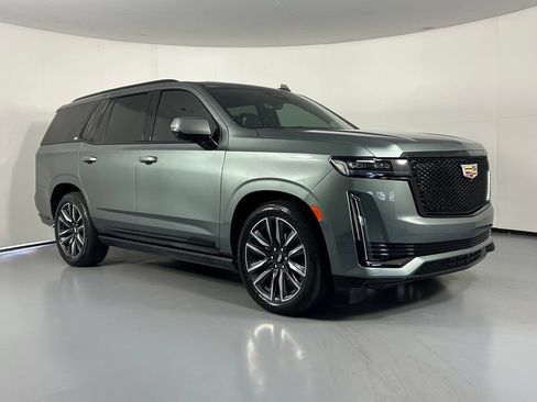 Used 2024 Cadillac Escalade Sport Platinum AWD/4WD image 1