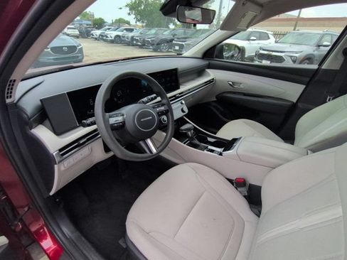 Used 2025 Hyundai Tucson SEL AWD/4WD image 15
