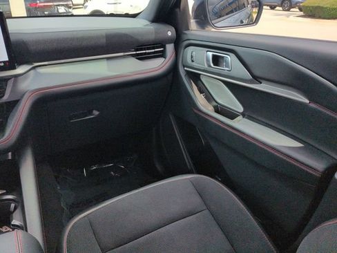 Certified 2025 Ford Explorer ST AWD/4WD image 16