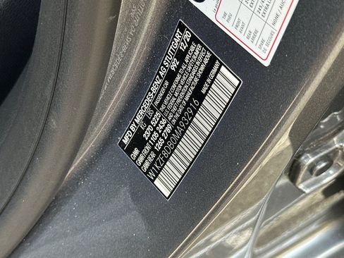 Used 2021 Mercedes-Benz E 350 Sedan image 30