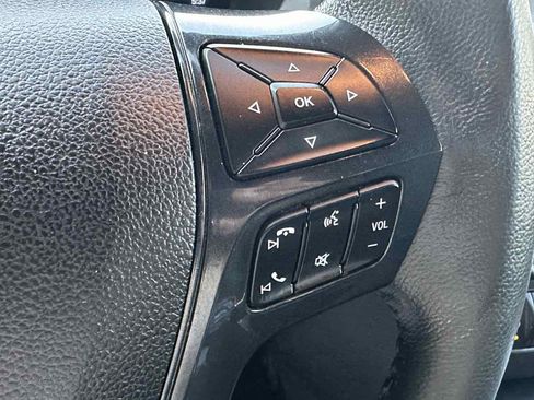 Used 2018 Ford Explorer XLT w/ Equipment Group 201A image 33