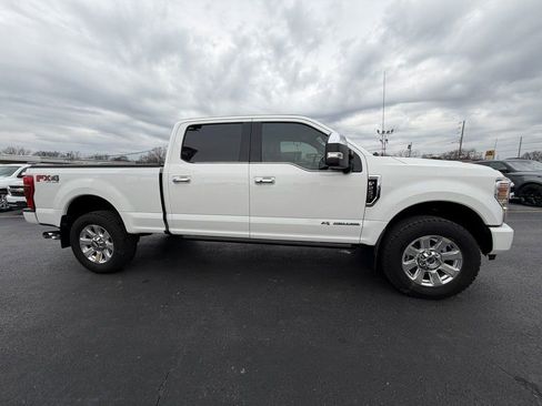 Used 2020 Ford F250 Platinum image 2