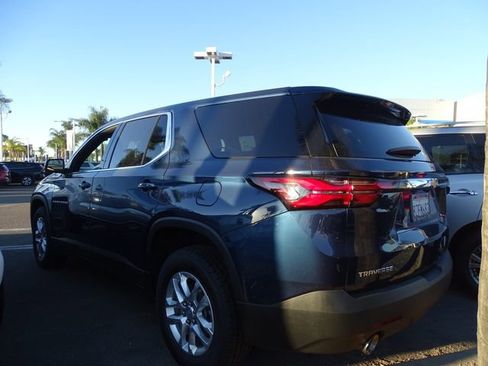 Certified 2022 Chevrolet Traverse LS w/ LPO, Cargo Package image 2