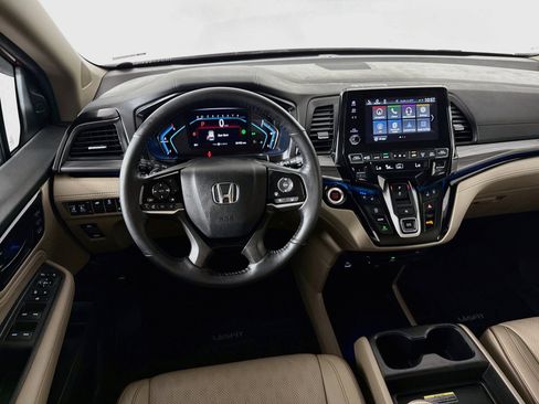 Certified 2024 Honda Odyssey Elite image 28
