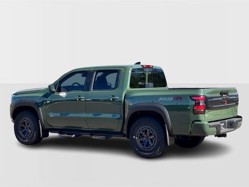 New 2026 Nissan Frontier PRO-4X w/ Pro-4x Convenience Package image 3