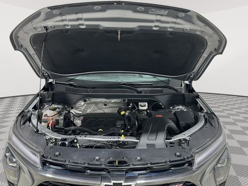 Used 2024 Chevrolet Trax RS w/ Driver Confidence Package image 26