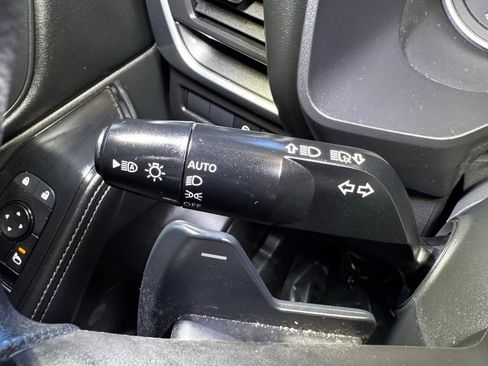 Used 2024 Nissan Rogue SV AWD/4WD image 26