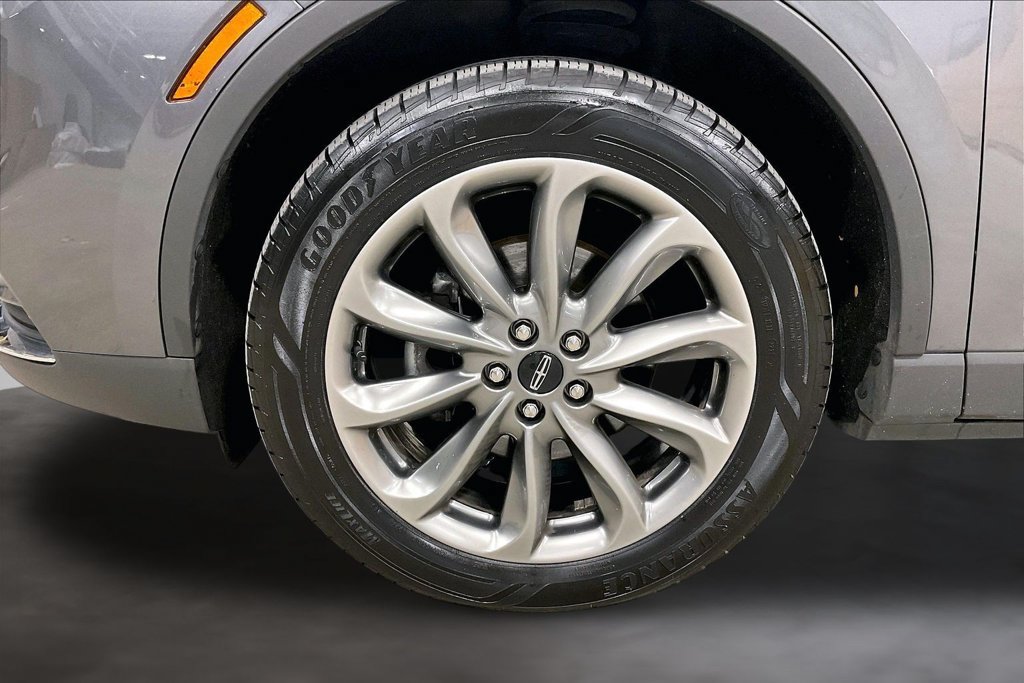 Used 2022 Lincoln Corsair AWD w/ Premium Package image 35