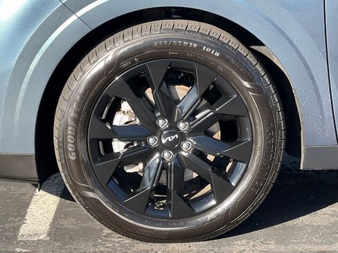 Used 2024 Kia Carnival SX Prestige image 48