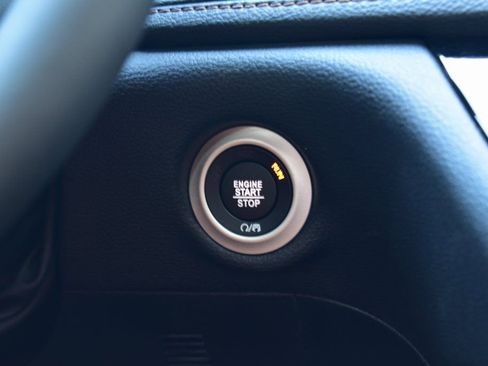 New 2026 Chrysler Pacifica Pinnacle image 46