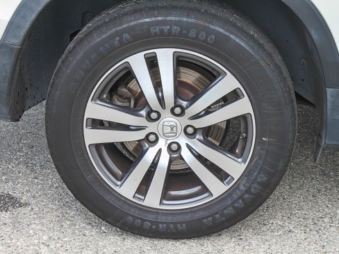 Used 2017 Honda Pilot EX-L image 12