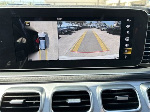 Used 2023 Mercedes-Benz GLE 53 AMG 4MATIC image 24