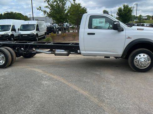 New 2025 RAM 5500 Tradesman image 7
